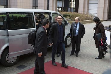 Yanis Varoufakis à son arrivée à Bruxelles, lundi.