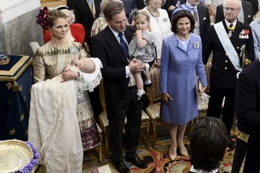 La princesse Leonore avec la princesse Madeleine de Suède et Christopher O'Neill à Drottningholm, le 11 octobre 2015
