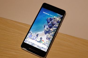 Pixel 2, le nouveau smartphone de Google (à partir de 649 dollars et 849 dollars pour la version plus grande XL).