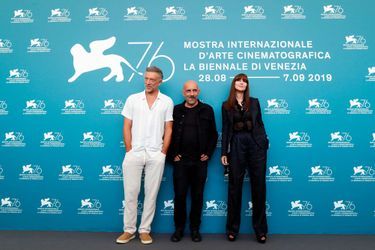 Vincent Cassel, Gaspar Noé et Monica Bellucci à Venise, le 31 août 2019.