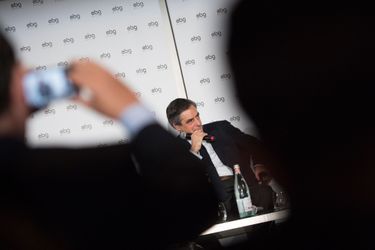 François Fillon pris en photo lors d'un débat organisé par EBG (Electronic Business Group), le 31 janvier 2017 à Paris.