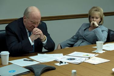  Dick Cheney et sa femme, Lynne, dans « Vice ».  L’acteur, qui a pris 20 kilos pour le rôle, est nommé aux Oscars.