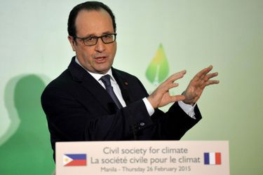 François Hollande prend la parole, jeudi, à Manille, aux Philippines.