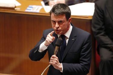 Manuel Valls à l&#039;Assemblée nationale mardi après-midi, durant les questions au gouvernement.