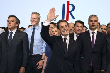François Fillon, Bruno Le Maire, Nicolas Sarkozy et Laurent Wauquiez à Paris le 30 mai 2015.