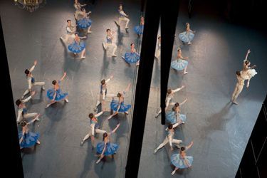 Une création de Balanchine, ode au ballet classique. 