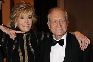 Jane Fonda pose avec Hugh Hefner au Society of Singers annual dinner de Beverly Hills le 19 septembre 2011. 