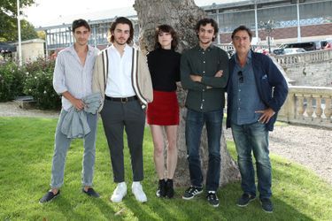 Ben Attal, Panayotis Pascot, Charlotte Gainsbourg, Pablo Venzal et Yvan Attal au Festival du film francophone d&#039;Angoulême le 20 août 2019