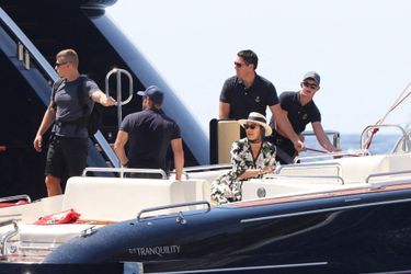 Kris Jenner au large de Capri le 8 août 2019