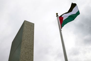 Le drapeau palestinien a été hissé mercredi pour la première fois au siège de l&#039;ONU