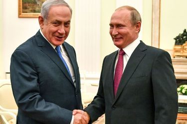 Benjamin Netanyahu et Vladimir Poutine en juillet 2018 à Moscou. 