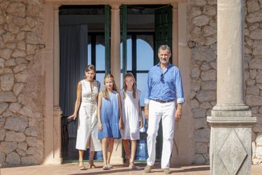 La reine Letizia et le roi Felipe VI d'Espagne avec les princesses Leonor et Sofia à Son Marroig sur l'île de Majorque, le 8 août 2019
