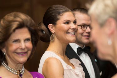 La princesse Victoria de Suède avec la reine Silvia et le prince consort Daniel, à Stockholm le 22 septembre 2017