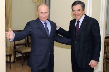 Vladimir Poutine et François Fillon le 21 mars 2013.