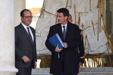 François Hollande et Manuel Valls le 30 novembre 2016.