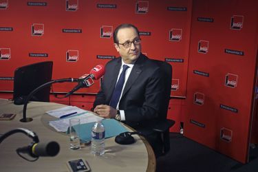 François Hollande a défendu la Loi Macron sur France Inter lundi. 