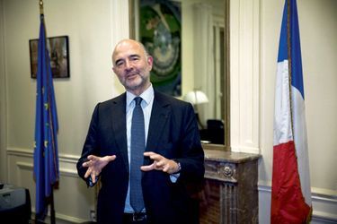 Pierre Moscovici dans les bureaux de la représentation de l’Union européenne à Paris.