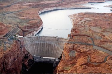Un barrage hydraulique en Arizona