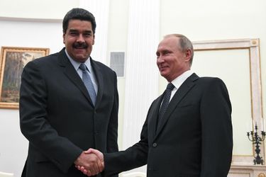 Nicolas Maduro, Vladimir Poutine