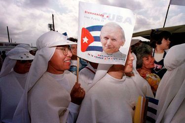 Jean-Paul II attendu à Santa Clara en janvier 1998