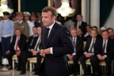 Emmanuel Macron aux obsèques du président tunisien Beji Caid Essebsi 