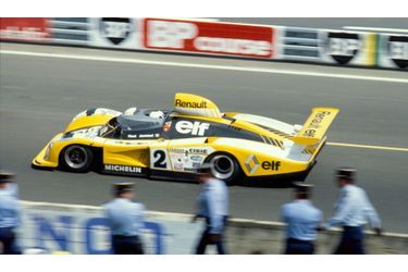 L'Alpine-Renault A442B de Didier Pironi et Jean-Pierre Jaussaud a remporté les 24 heures du Mans en 1978. C'est la seule victoire de Renault dans l'épreuve reine de l'endurance.