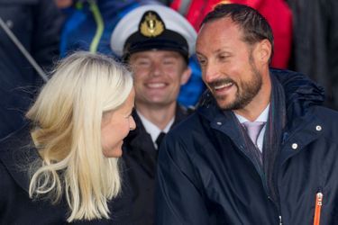 La princesse Mette-Marit et le prince Haakon de Norvège à Drobak, le 15 septembre 2015