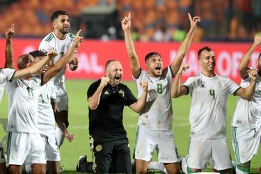 La joie des joueurs algériens au coup de sifflet final.