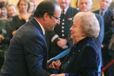 Jacqueline Fleury, présidente d’honneur d’une association de déportés et internés de la Résistance, a été élevée à la dignité de grand’croix, la plus haute distinction. 