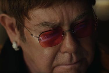Elton John dans la publicité John Lewis & Partners. 