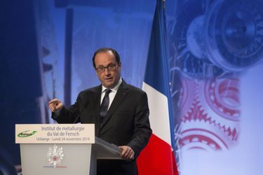 François Hollande à Uckange, lundi.