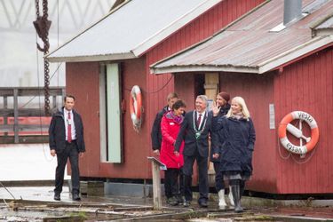 La princesse Mette-Marit et le prince Haakon de Norvège à Fetsund, le 16 septembre 2015