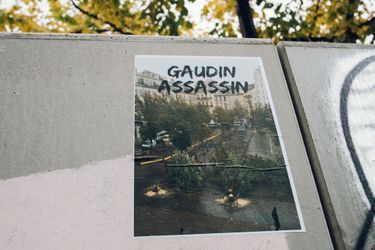 Des messages hostiles à Jean-Claude Gaudin ont fleuri sur les murs de Marseille