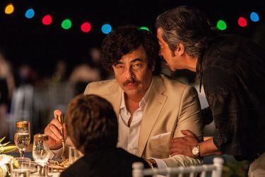 Benicio del Toro en Pablo Escobar. Proprement terrifiant.