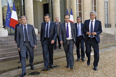 De g. à dr., Laurent Hénart, Yves Jégo, Jean-Christophe Lagarde, Philippe Vigier et Hervé Morin.