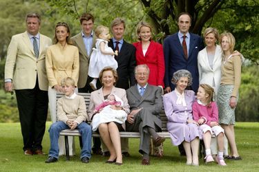 La reine des Belges Paola avec sa famille, le 28 mai 2003