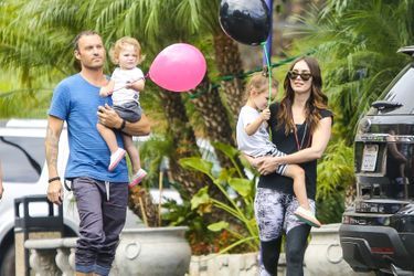 Brian Austin Green, Megan Fox et leurs deux enfants à Los Angeles le 14 septembre 2015