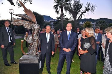 Le prince Albert II de Monaco avec Corice Arman (dernière épouse d&#039;Arman) à Roquebrune Cap-Martin, le 7 septembre 2015