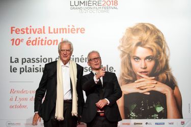 Bertrand Tavernier (à gauche), aux côtés de Thierry Frémaux lors de la soirée d'ouverture de la 10e édition du Festival Lumière.