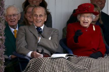 La reine Elizabeth II et le prince Philip au Braemar Gathering, le 5 septembre 2015