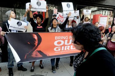 Alicia Keys à la tête d'une manifestation mardi pour marquer les six mois de détention des lycéennes nigérianes captives de Boko Haram.