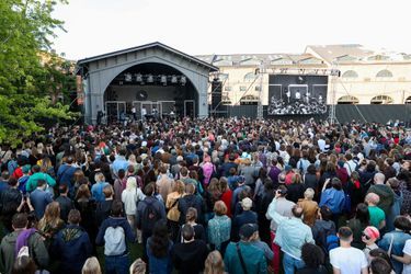 Charlotte Gainsbourg en concert au Mosaic Music 2019 sur à Saint-Pétersbourg, en Russie, le 2 juillet 2019 