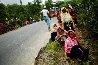 Plus de 120 000 Rohingyas ont dernièrement fui la Birmanie pour le Bangladesh.