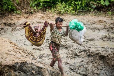 Plus de 120 000 Rohingyas ont dernièrement fui la Birmanie pour le Bangladesh.