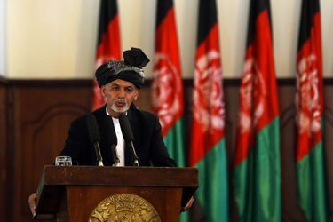 Ashraf Ghani prononçant son discours d'investiture. 