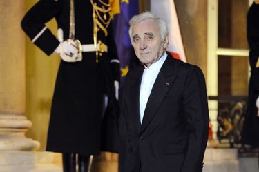 Charles Aznavour à l&#039;Elysée en 2010.