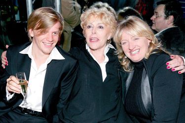 Alex Lutz, Sylvie Joly et Charlotte de Turckheim en septembre 2005