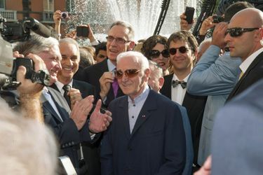 Charles Aznavour à son arrivée à Erevan, en 2013.