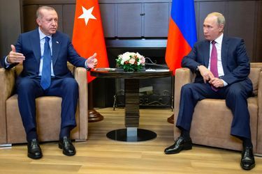 Recep Tayyip Erdogan et Vladimir Poutine à Sotchi, le 17 septembre 2018.