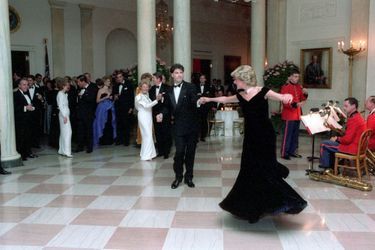 Lady Diana et John Travolta à Washington, le 9 novembre 1985
